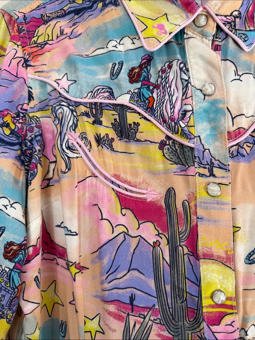 Wrangler Barbie Multicolor Pastel Desert Rainbow Western Shirt size small - Picture 3 of 6